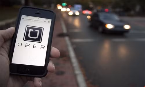 Bo GTVT: Bo dau cam dich vu Uber hoat dong?