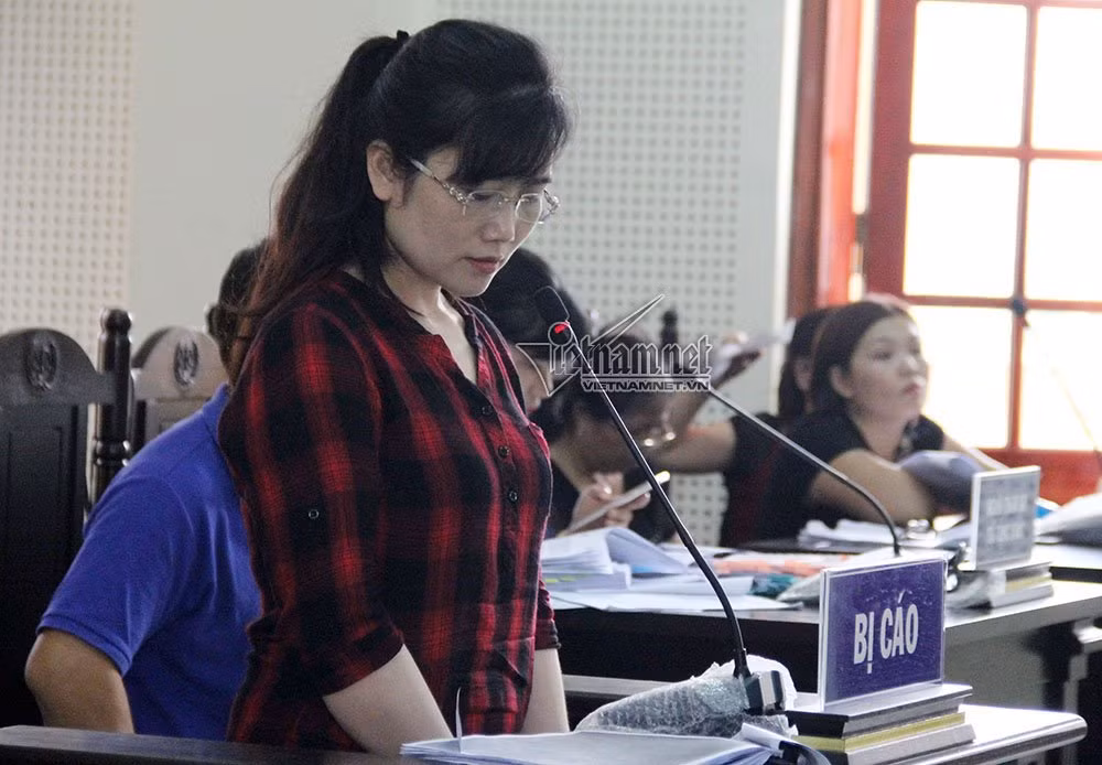 Bị cáo Nguyễn Thị Lam trước tòa