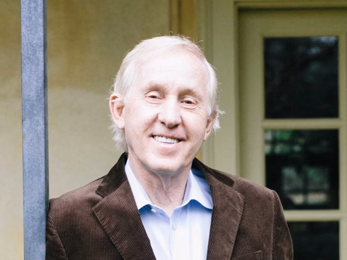Fran Tarkenton, người sáng lập cửa hàng thức ăn nhanh Scrambler's Village tại Atlanta, Mỹ, có thói quen ăn sáng với các loại quả mọng. "Tôi ăn quả mọng mỗi buổi sáng như quả việt quất, quả mâm xôi”, Fran chia sẻ.