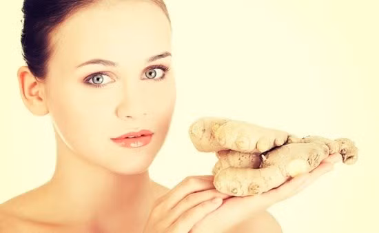 Gừng có thể cải thiện chức năng não và bảo vệ chống lại bệnh Alzheimer. Gừng tươi cũng có hiệu quả chống lại virus RSV, một nguyên nhân phổ biến của bệnh nhiễm trùng đường hô hấp.