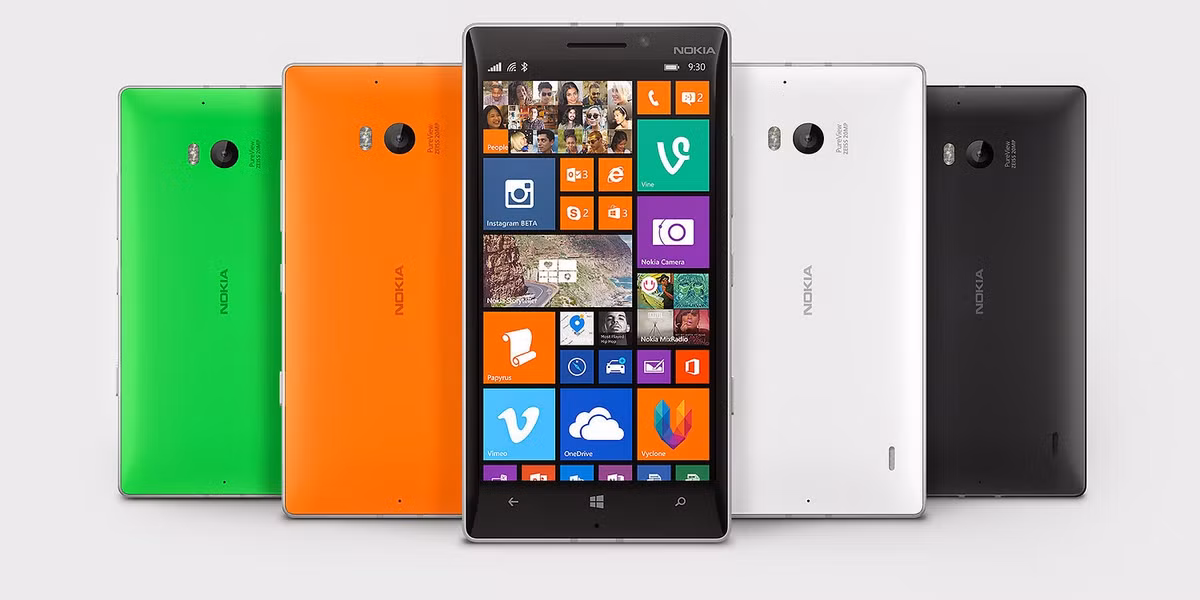 2. Microsoft Lumia 730, giá tham khảo 3,99 triệu đồng: Lumia 730 sim kép là mẫu điện thoại tiện dụng với nhiều màu sắc cho bạn lựa chọn. Sản phẩm được đánh giá là hoàn hảo trong các dòng sản phẩm mức giá tầm trung.