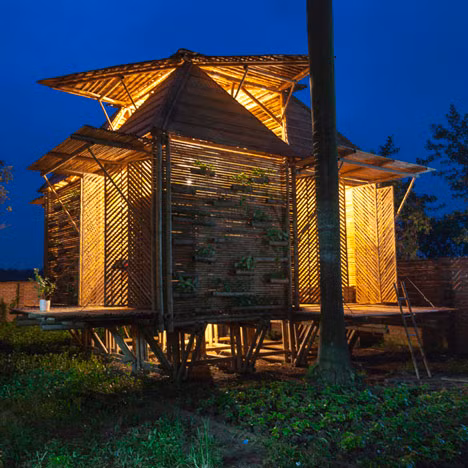 WAN Small Spaces Awards là giải thưởng quốc tế nhằm tôn vinh những công trình kiến trúc xuất sắc có quy mô nhỏ. Công trình Nhà tre của công ty kiến trúc H&amp;P Architects đã vượt qua nhiều đối thủ để đoạt giải thưởng.