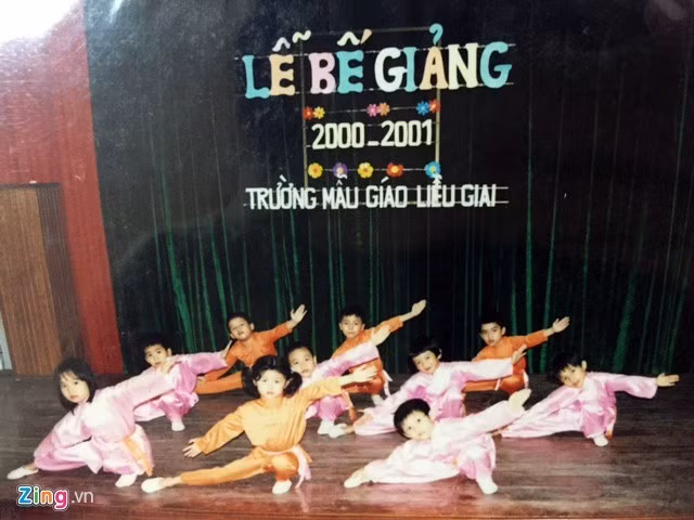 A hau Huyen My giai bay ve viec yeu thieu gia-Hinh-4