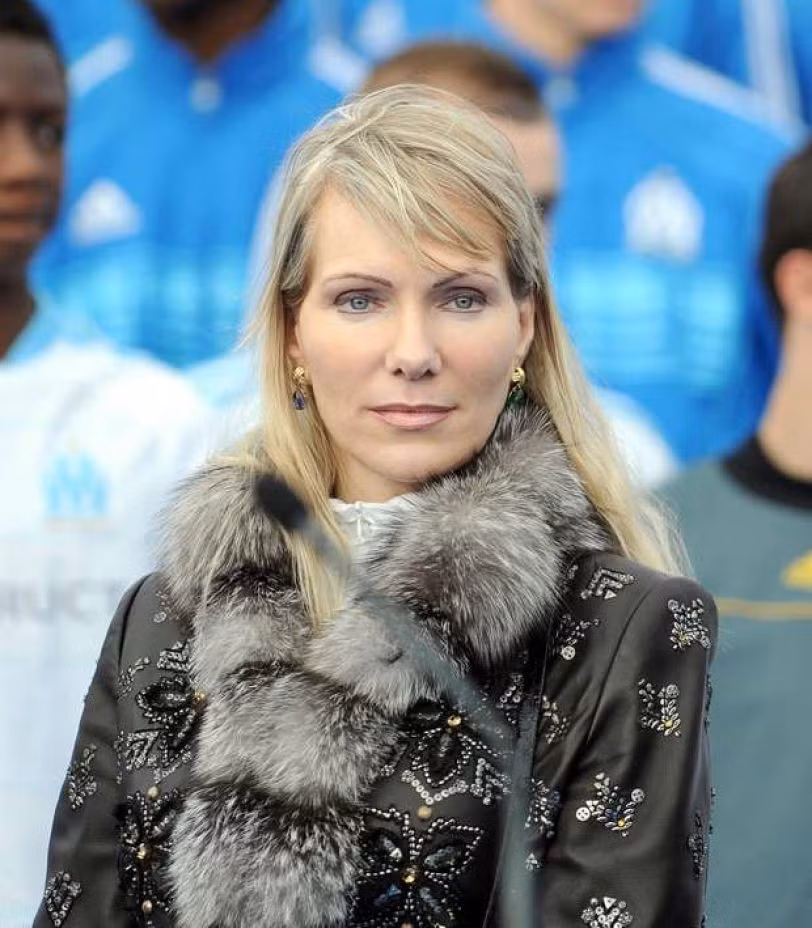 10. Margarita Louis-Dreyfus, 52 tuổi, tài sản 8,7 tỷ USD: Sau cuộc đấu tranh dài với bệnh ung thư máu, chồng của Margarita qua đời vào năm 2009, để lại cho bà tiếp quản công ty Louis – Dreyfus chuyên kinh doanh hàng hóa tại Pháp.