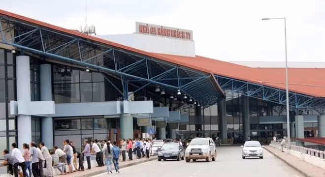 Hãng hàng không Vietjet Air vừa có văn bản lần thứ hai đề xuất Bộ GTVT cho phép nhượng quyền khai thác toàn bộ nhà ga T1-Sân bay Nội Bài (Hà Nội).