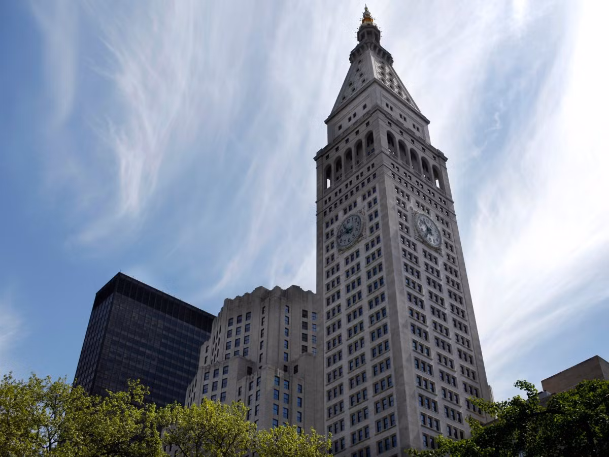 10. Tòa tháp Metropolitan Life Insurance, 213m, New York (1909): Tòa nhà này từng giữ kỷ lục cao nhất thế giới từ năm 1909 đến năm 1913.