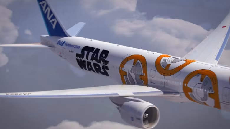 Đội bay Star Wars dự kiến với 3 tàu bay được sơn khác nhau.