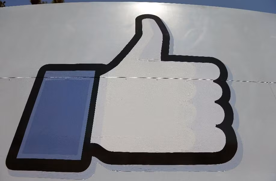 10. Facebook, giá trị thương hiệu: 36,5 tỷ USD; Thay đổi trong một năm: 54%.
