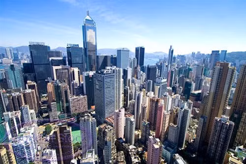 Hong Kong: Giá bất động sản của Hong Kong đã tăng 13,3% trong năm qua, tăng 7,7% so với năm 2013.