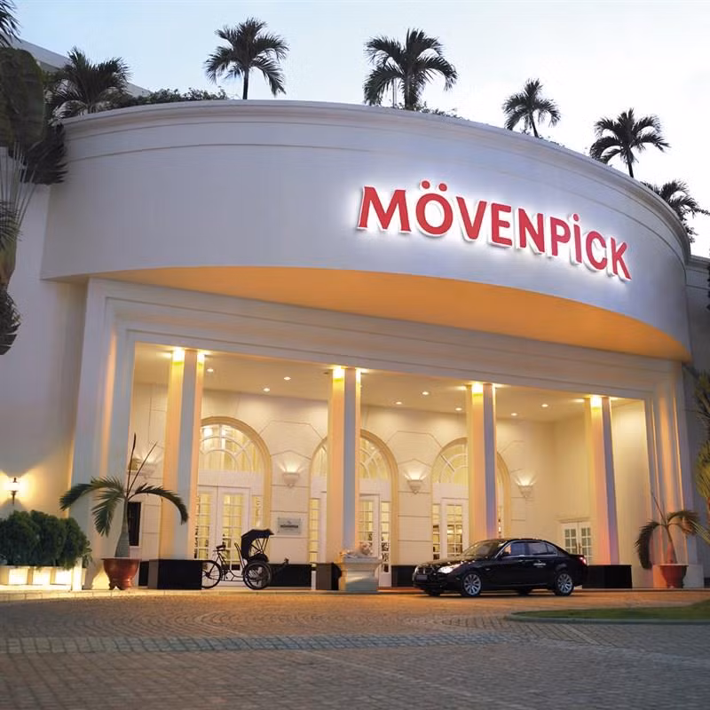Một trong những thương vụ chuyển nhượng đình đám nửa đầu năm 2014 là việc tập đoàn đến từ Hong Kong Tung Shing group đã chi hơn 16 triệu USD để sở hữu 53% cổ phần tại khách sạn 5 sao Movenpick Saigon. Khách sạn Movenpick Saigon gồm 178 phòng, có vị trí thuận lợi, nằm trên đường từ sân bay Tân Sơn Nhất vào trung tâm TP HCM.