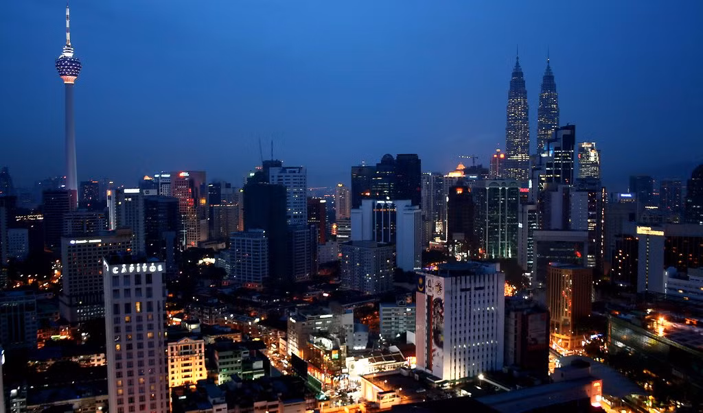 6. Malaysia: Malaysia có vé máy bay giá rẻ thứ 20 trên thế giới nhưng khách sạn có giá trung bình khá cao, lên tới 109 USD/đêm.
