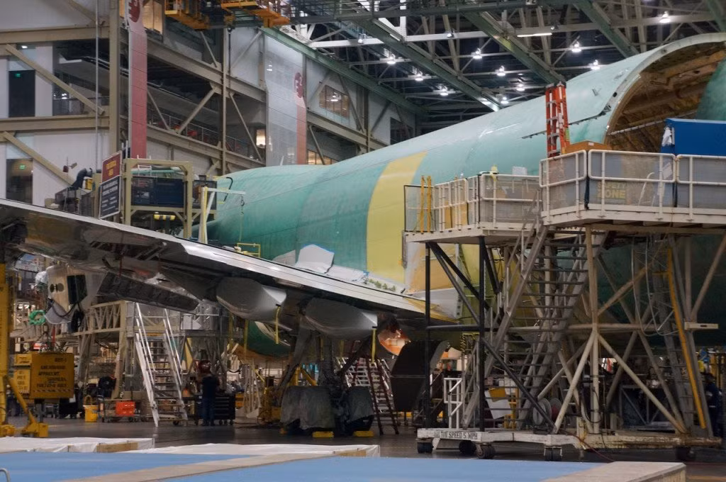 Đại diện phía Boeing cho biết, các công nhân có thể hoàn thành một chiếc 747 trong 112 ngày, chỉ bằng khoảng 2/3 thời gian trước đây.