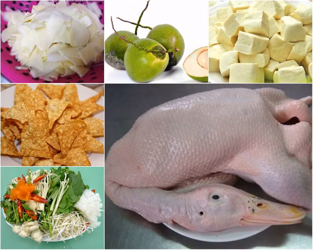 3. Lẩu vịt măng cay. Nguyên liệu: Vịt, măng chua, dừa, đậu phụ, váng đậu, gia vị, rau ăn kèm. Vịt làm sạch, khử mùi. Chặt vịt thành những miếng nhỏ và ướp cùng nước mắm, hạt nêm, tiêu, hàng khô, gừng băm ướp trong khoảng 20 phút. Ảnh: danviet.com.