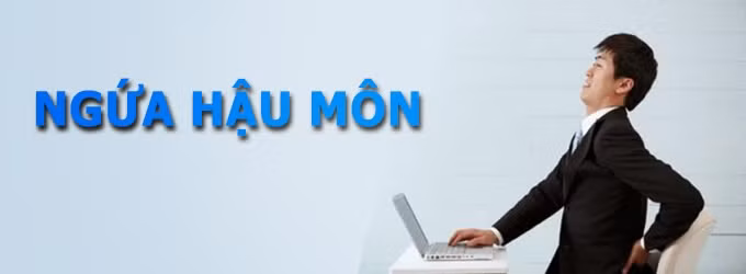4. Điều trị ngứa hậu môn: Dùng nước ấm rửa sạch hậu môn, sau đó nhỏ một vài giọt dầu gió vào miếng bông gạc mỏng, lau xoa xung quanh vùng hậu môn bị đau. Ảnh: dieutribenhtri.vn.