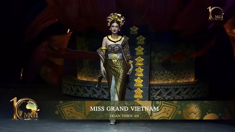 Cùng với Thùy Tiên, Đoàn Thiên Ân cũng gây chú ý trong phần thi.