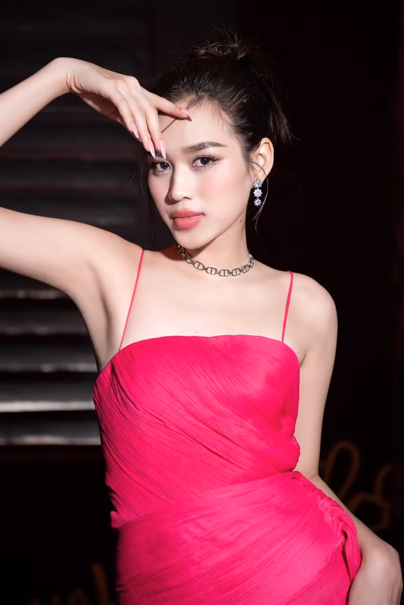 Đỗ Thị Hà xuất sắc đạt thành tích Top 13 Miss World 2021.