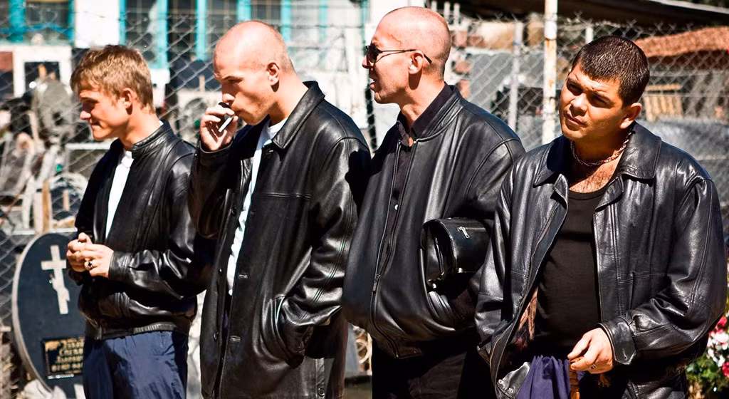 Nhằm tạo vị thế, các băng đảng mafia hiện chủ yếu buôn bán ma túy, giết thuê và xâm nhập máy tính. Ảnh: Russia Beyond.