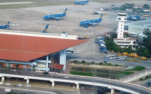 Tổng doanh thu năm 2014 của chủ đầu tư dự án sân bay Long Thành - ACV ước đạt 8.571,4 tỷ đồng, lợi nhuận trước thuế là 1.256 tỷ đồng.