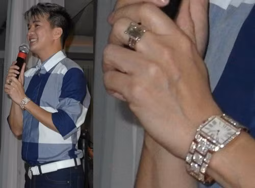 Nổi tiếng "chịu chơi", chi tiền tỷ mua nhẫn, đồng hồ đính kim cương, ca sĩ Đàm Vĩnh Hưng sở hữu bộ sưu tập nhẫn đắt đỏ rất đáng nể. Nam ca sĩ từng khiến nhiều phát hoảng khi công bố mất nhẫn kim cương trị giá hơn 4 tỷ đồng.