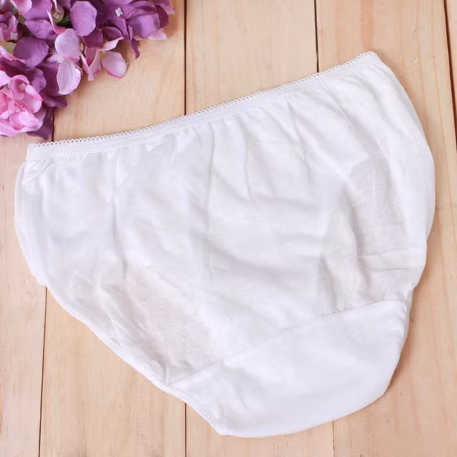 Mặc quần lót cotton. Mặc đồ lót sáng màu bằng cotton. Sợi tổng hợp giữ nhiệt tạo ra một chế độ ăn thuận lợi cho nấm candida. 