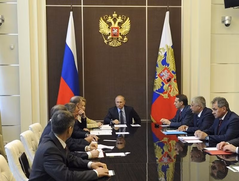 Tổng thống Vladimir Putin họp nội các tại Điện Kremlin