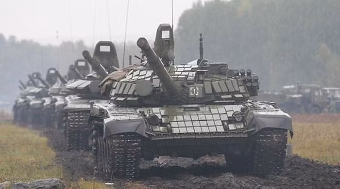 “Tất nhiên khoảng cách 15 km tính từ biên giới Belarus thực sự có vẻ rất nguy hiểm, tuy nhiên bản thân lãnh thổ Litva không rộng lớn đến mức như vậy”.
