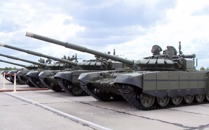 Tuy nhiên theo bình luận từ báo chí Nga, bất chấp những tuyên bố của Tổng thống Belarus rằng NATO đang có kế hoạch xâm lược quốc gia này, mối đe dọa là không thực tế.