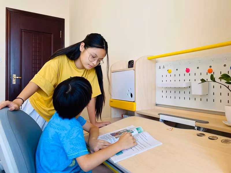 Bé Bo - con gái đầu lòng của Phan Anh đã bước sang tuổi 17.