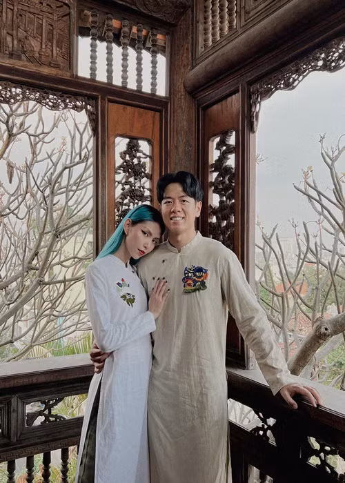 Khi còn hẹn hò Michael Trương, Thùy Dương cho biết, cô được là chính mình khi ở bên anh, mà không phải gồng lên.