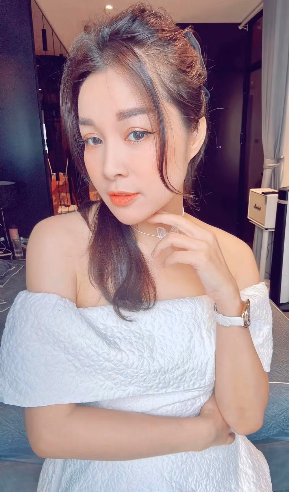 Sau gần 20 năm đóng "Nhật ký Vàng Anh", Minh Hương vẫn giữ được nhan sắc trẻ trung, xinh đẹp đáng ngưỡng mộ ở tuổi U40.