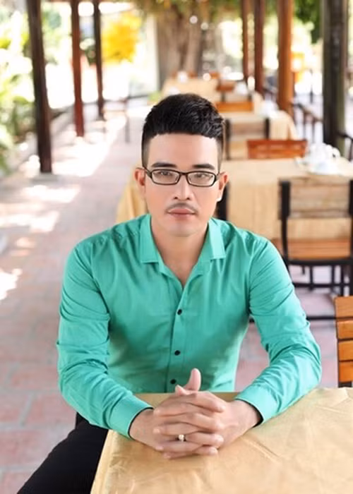 Năm 2019, nam ca sĩ Vương Bảo Tuấn ra đi vì bệnh ung thư trực tràng ở tuổi 44. Ảnh: Vietnamnet.