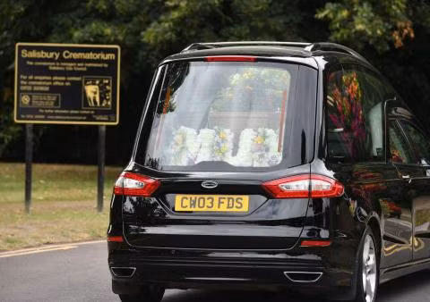 Hoa tang nan nhan chet vi Novichok: Nghi van xoa vet