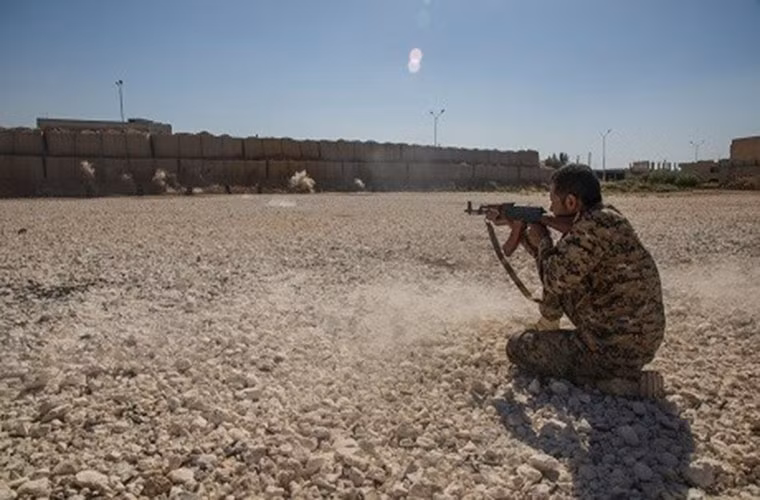 Vi sao My-SDF dieu tiep vien hung hau toi Dong Deir Ezzor?-Hinh-2