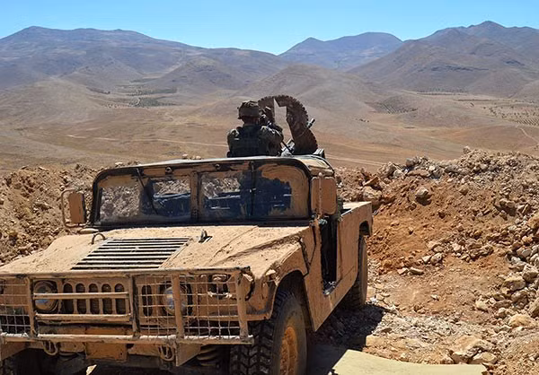 Binh sĩ Lebanon cũng tấn công nhóm IS ở cao điểm al-Qa'a, Arsal và Ra'as Ba'albak trong khu Sahalat Khirbet Davoud và Zohor Wadi al-Tineh, qua đó giải phóng vùng đất rộng gần 30 km2. Ảnh: FNA.