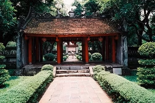 Vi Vua nao mang den nhieu diem lanh nhat trong su Viet?-Hinh-2
