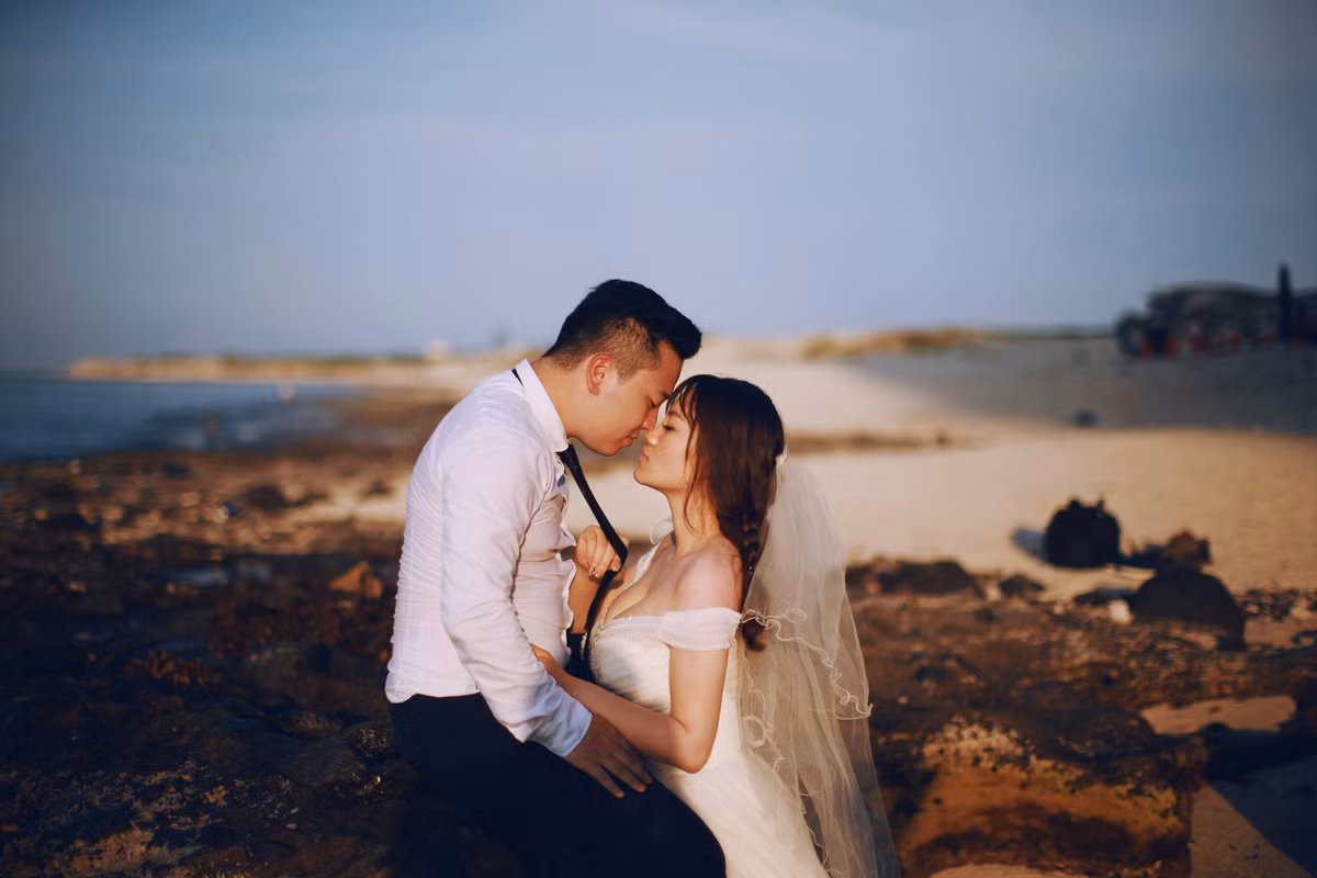 Để thành công, ekip chụp ảnh cần có một sự “thấu hiểu” đặc biệt dành cho Lý Sơn, nắm bắt thiên thời, địa lợi và những vị trí đẹp đưa vào các tấm ảnh.