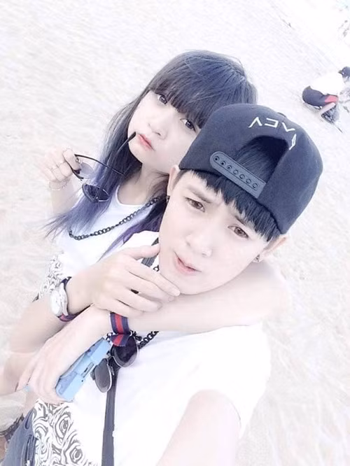 "Vì với mình, ngày nào cũng là ngày lễ và là ngày Valentine. Ngày thường mình cũng được đi chơi, cũng được tặng quà và mọi ngày dường như đều cảm thấy hạnh phúc như vậy".