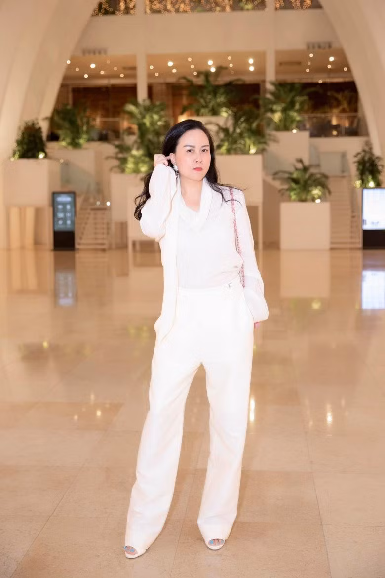 Chỉ vậy thôi cũng đủ chứng minh Phượng Chanel đã chăm sóc và yêu bản thân đến thế nào. Ảnh: FBNV