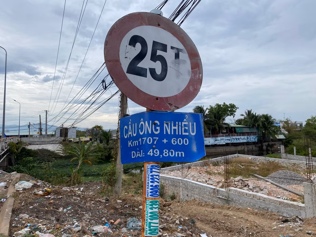 Bình Thuận: Cận cảnh tiến độ thi công gói thầu Nâng cấp đường Trần Quý Cáp - Hình 8 Binh Thuan: Can canh tien do thi cong goi thau Nang cap duong Tran Quy Cap-Hinh-8