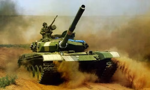 Bang chung xe tang Type 99 Trung Quoc kho bi xuyen thung
