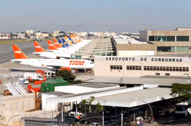 Brazil có hơn 2.500 sân bay đưa quốc gia này trở thành nước có nhiều sân bay thứ 2 thế giới (sau Mỹ).