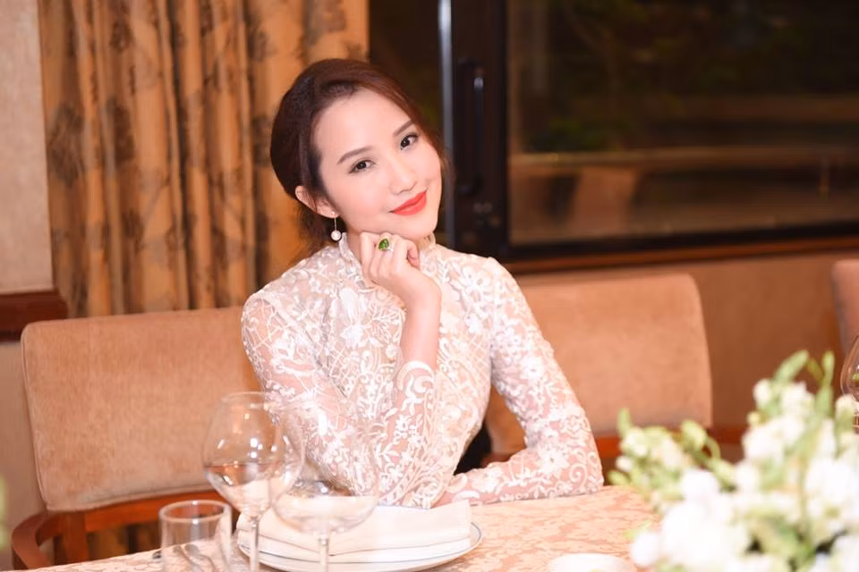 18 tuổi, Primmy Truong đi Bangkok học về xây dựng hình ảnh và thương hiệu cá nhân. Ảnh: FB Truong Minh Xuan Thao.