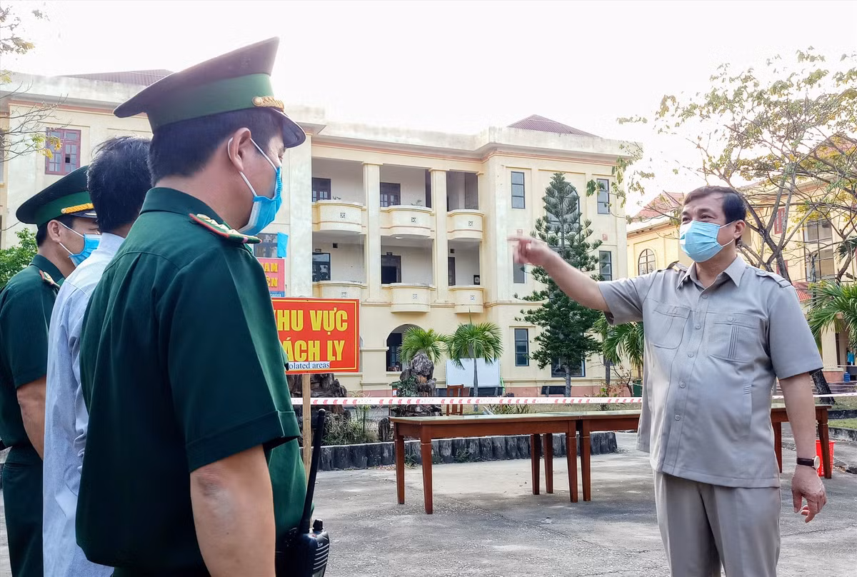 Lơ là, chậm chạp trong chống dịch Covid-19 sẽ bị cách chức, điều chuyển Lo la, cham chap trong chong dich Covid-19 se bi cach chuc, dieu chuyen