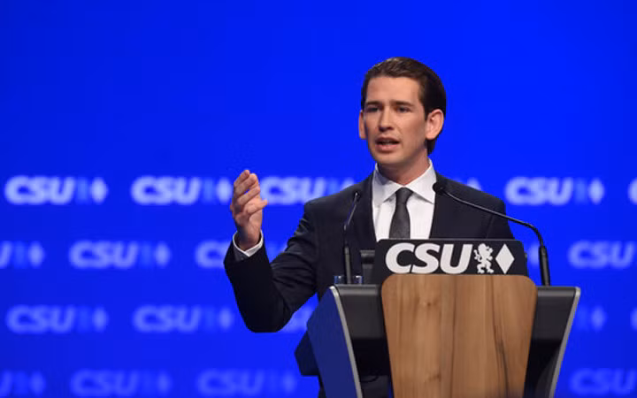 Tháng 11/2016, ông Sebastian Kurz được mời đến dự đại hội đảng Liên minh Xã hội Cơ đốc giáo (CSU) của Đức.