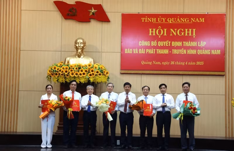 Hợp nhất Báo Quảng Nam và Đài Phát thanh - Truyền hình Quảng Nam Hop nhat Bao Quang Nam va Dai Phat thanh - Truyen hinh Quang Nam
