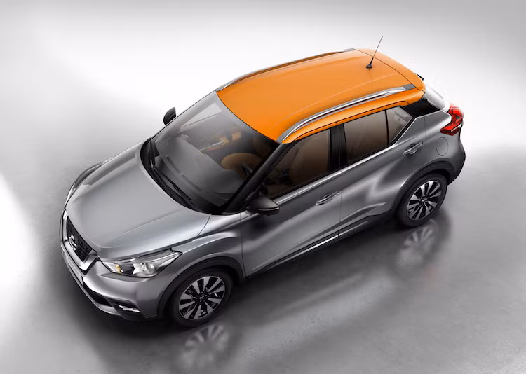 Tuy đã ra mắt chính thức chiếc xe nhưng Nissan vẫn giữ kín các thông tin chi tiết của Kicks, bao gồm các phiên bản động cơ, hộp số, hệ dẫn động... Xe sẽ được sản xuất tại 2 nhà máy của hãng thuộc khu vực Nam Mỹ là Aguascalientes ở Mexico và Resende ở Rio de Janeiro, Brazil.