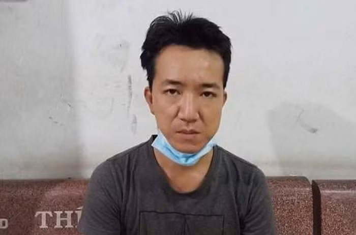 Suc khoe be trai bi cha duong danh dap da man o Binh Duong-Hinh-2