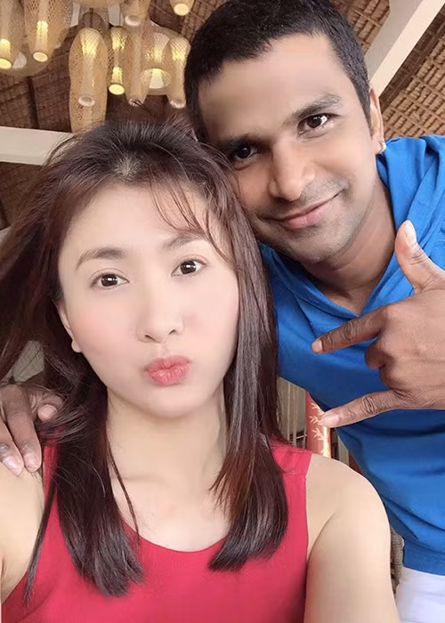 Diễn viên Nguyệt Ánh là một trong những mỹ nhân Việt lấy chồng Ấn Độ. Năm 2017, cô lên xe hoa với Kilaparthy Eswar Rao - một giáo viên yoga.