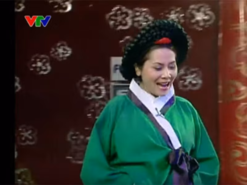 Năm 2005, nghệ sĩ Minh Hằng lần đầu tham gia chương trình với nhân vật Mama Chuê trong bộ phim “Nàng Dea Jang Geum”. Ảnh: Tiền Phong