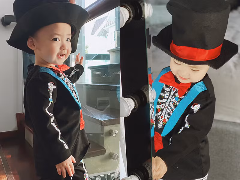 Vẻ kháu khỉnh của bé Kem đốn tim người hâm mộ Tú Anh.